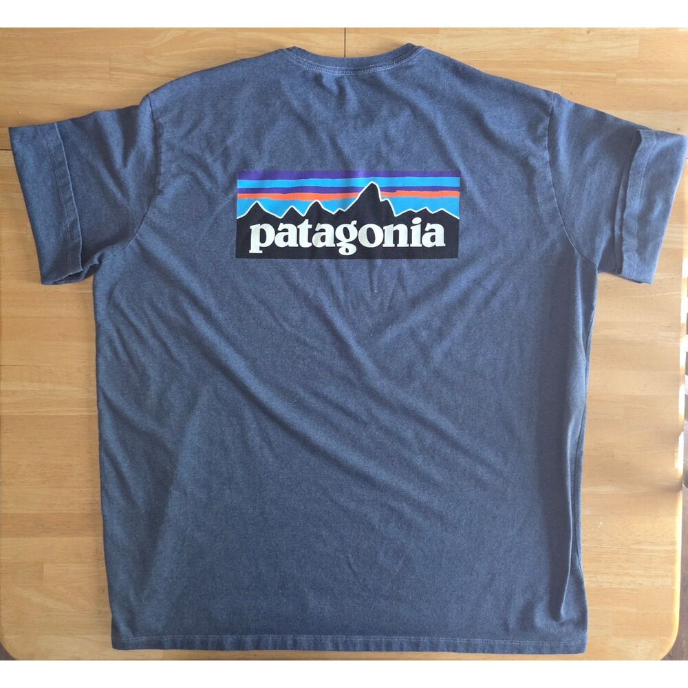 Patagonia Men's Responsibili-Tee Short Sleeve Navy Blue 2XL - Picture 3 of 8